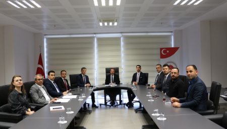 Kapaklı Kaymakamı Mustafa Gürdal Başkanlığında Diş Hastanesi Değerlendirme Toplantısı Yapıldı