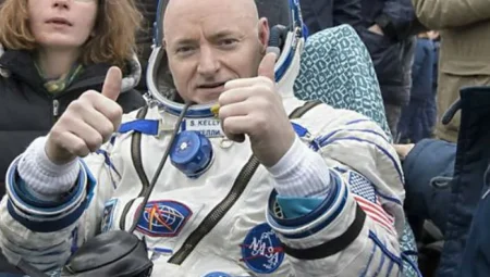 Uzayda Beden Değişiyor: Astronotlar Görev Süresince Ortalama 5 Santimetre Uzuyor